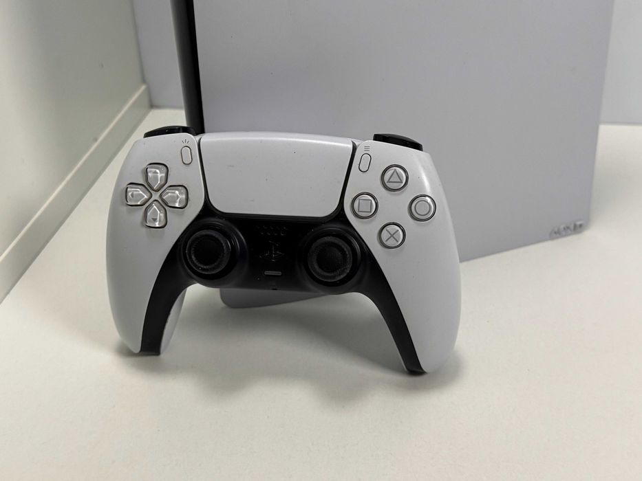 Konsola PlayStation 5 Slim 1TB z Padem Super Stan Gwarancja