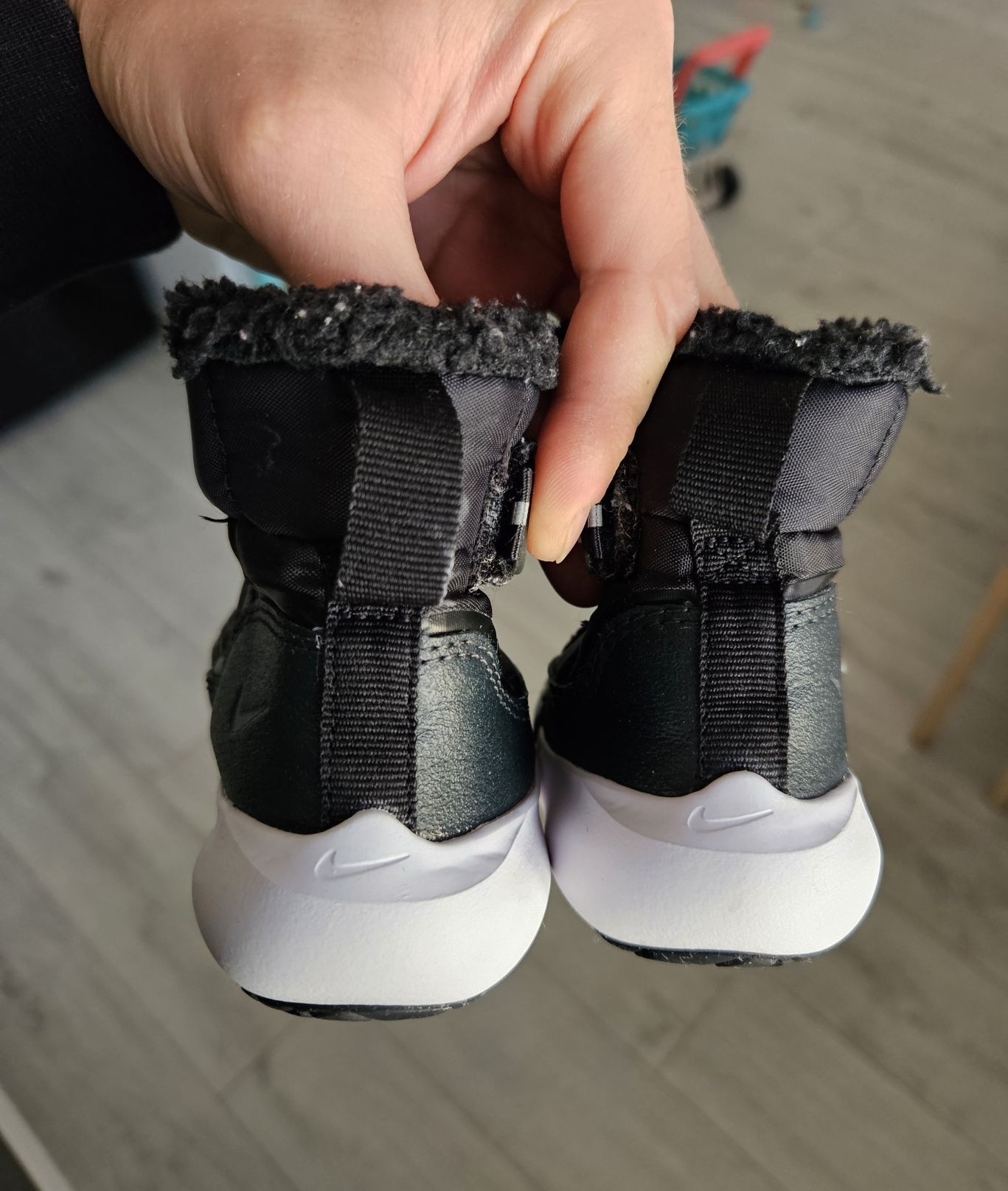 Buty zimowe buciki śniegowce Nike Flex Advance rozmiar 25 jak nowe