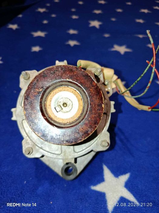 Продам двигатель рабочий от стиральной машины