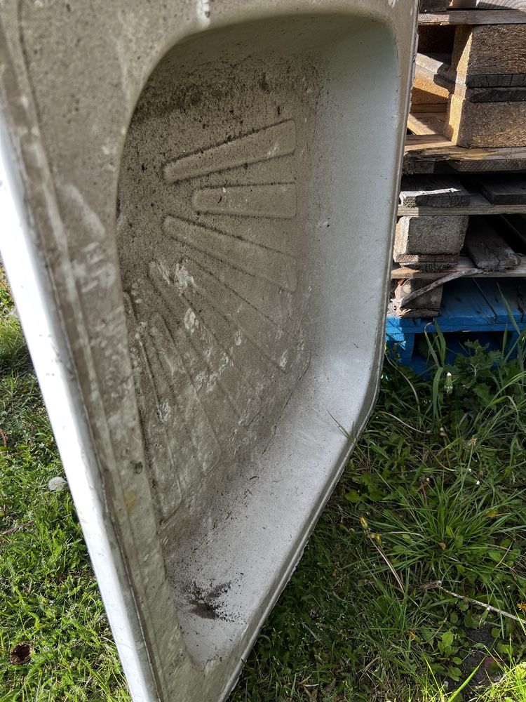 Brodzik 90/90 cm