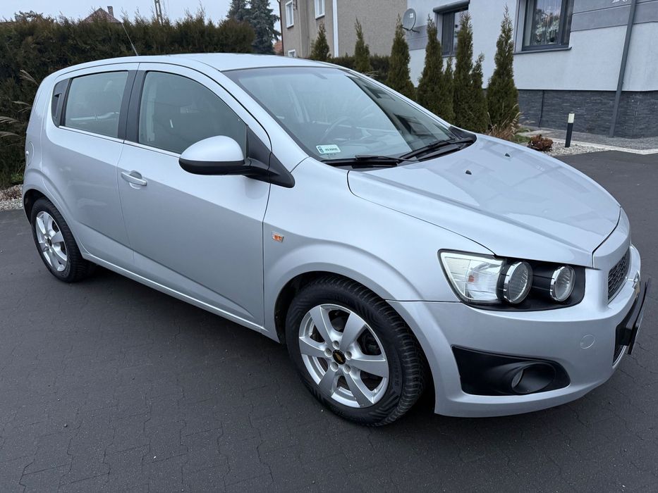 Chevrolet Aveo Alu felgi klima tempomat 1,6 benzyna