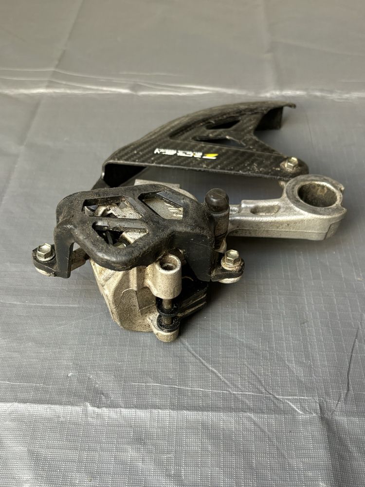 Zacisk hamulcowy tył tylny YAMAHW YZF250/450 R 19-23 WR