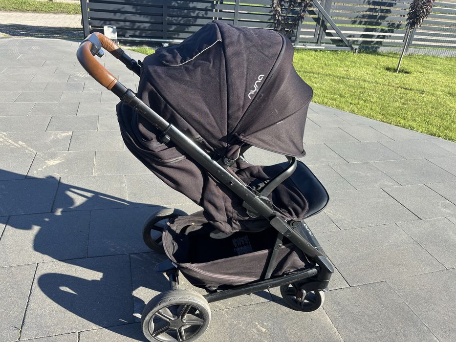 Wózek spacerowy Nuna, lekki