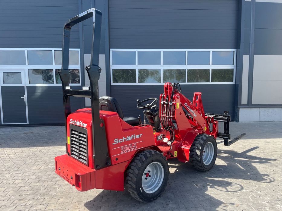 Schaffer 2024  Miniładowarka schaffer 2024