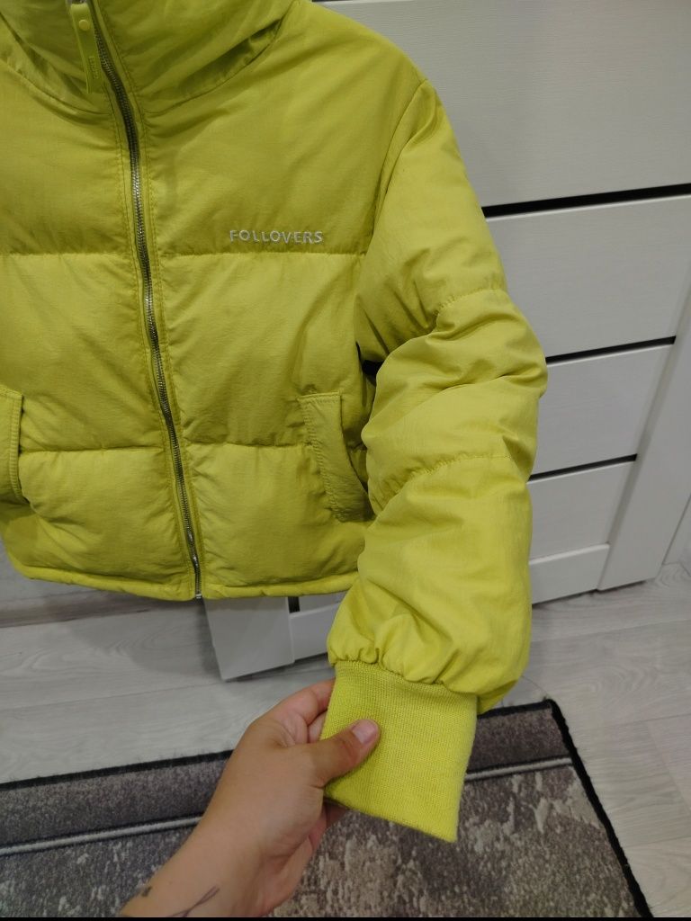 Зимова (осінь) курточка Bershka