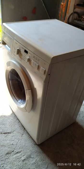 Пральна машина на запчастини