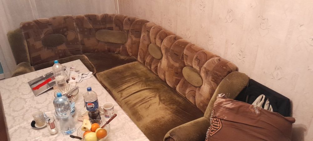 Продам мягкий уголок