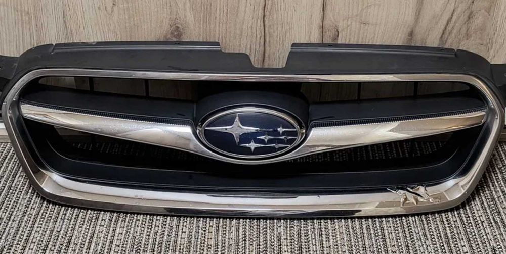 Решітка Sybaru B13 Subaru Legacy Outback
