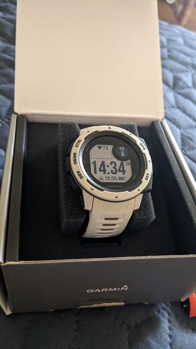 Годинник Garmin Instinct