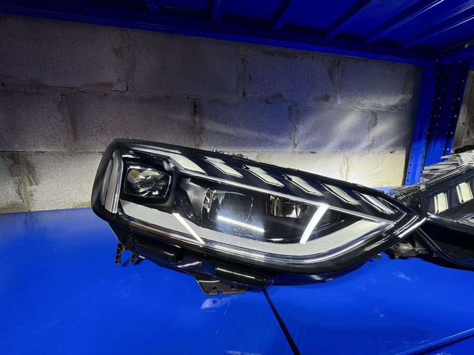 Фары Audi A4 B9 full led обмін на ваші