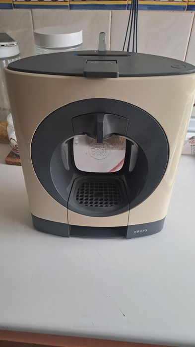 Maquina de cafe  dolce gusto