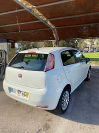 Fiat Punto 1.3 ano 2013.