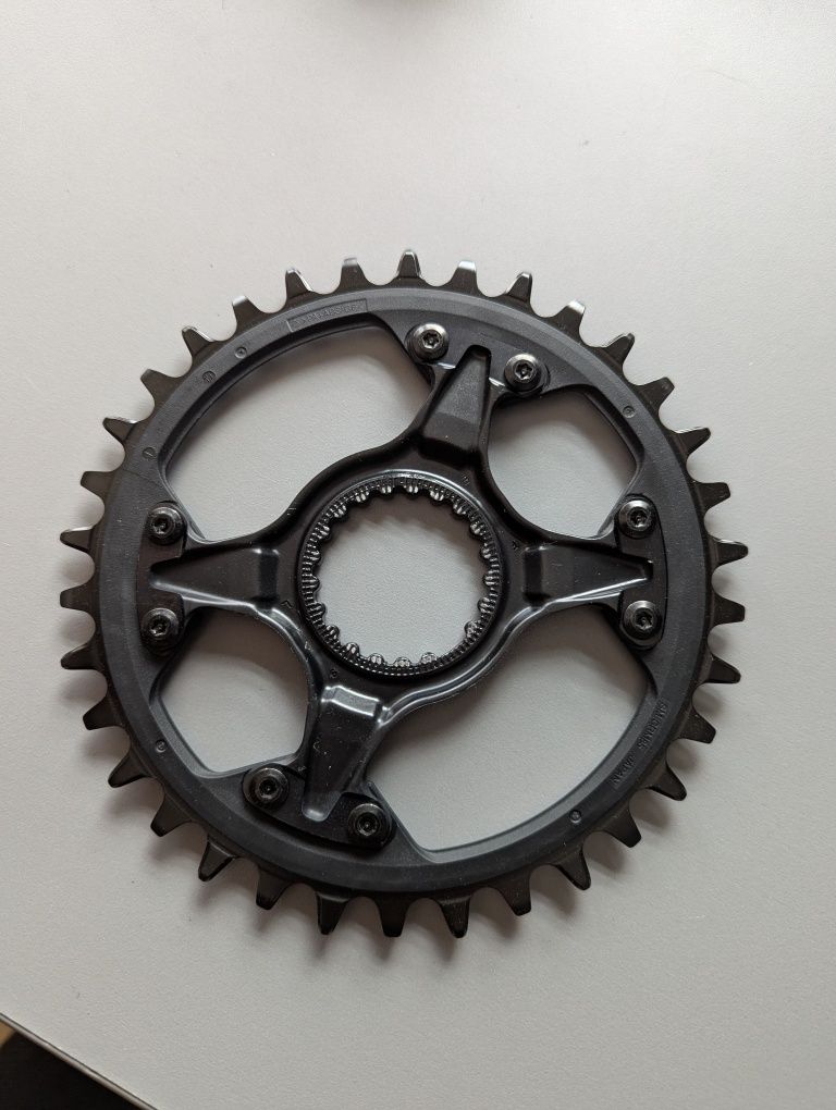 Zębatka rowerowa przednia Shimano XT SM-CRM85 34T ( Demontaż )