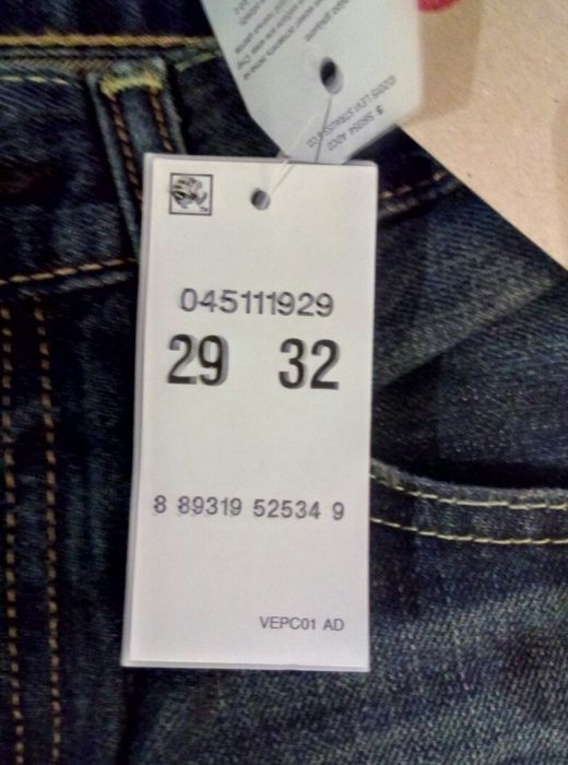 Spodnie levis orginalne