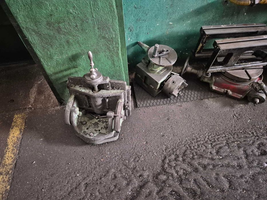 Wyposażenie o frezarek do metalu