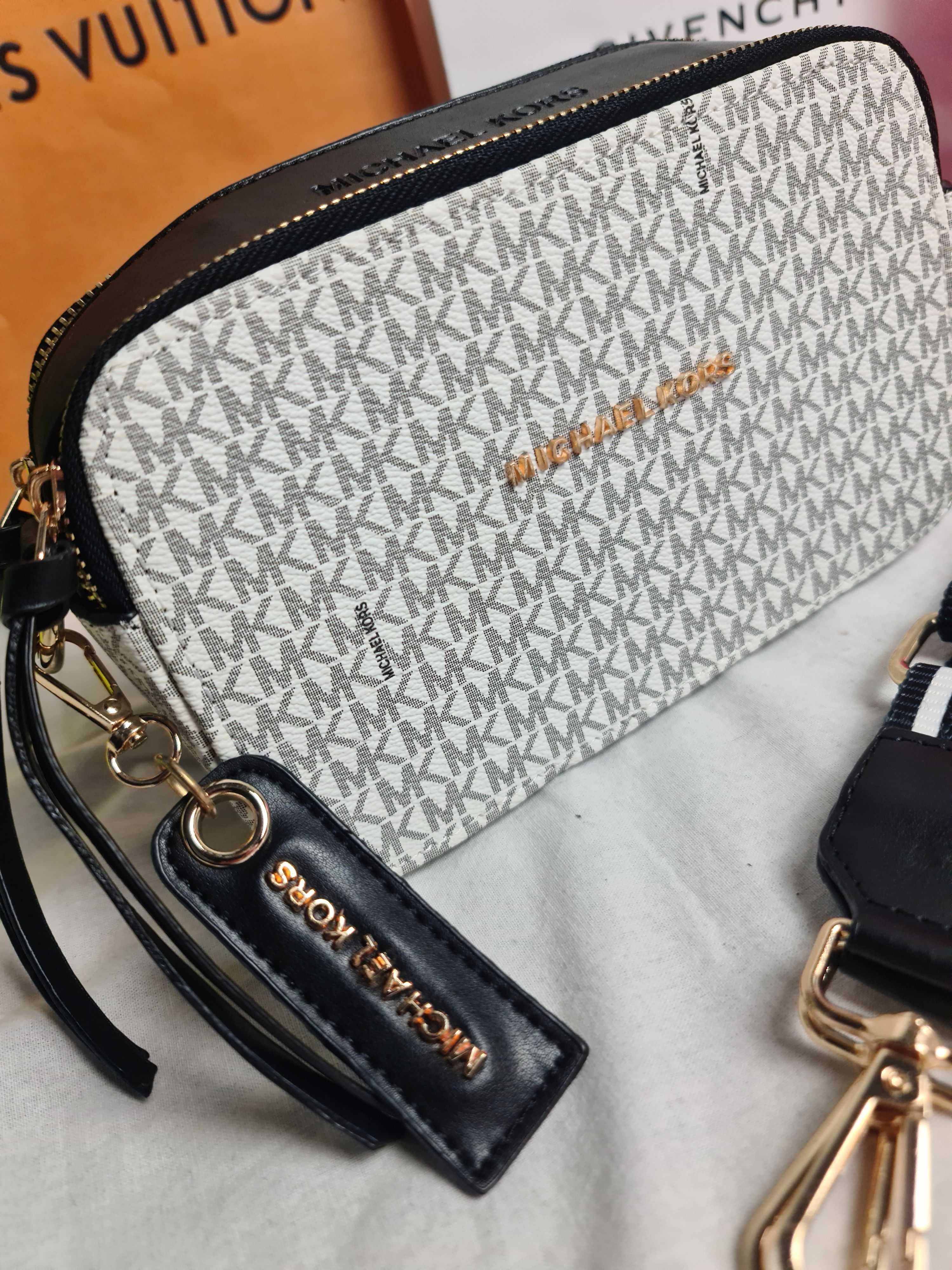 Torba damska kuferek bialy czarne elementy michael kors