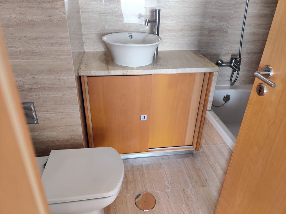 Arrenda-se T2 junto Casino Figueira da Foz