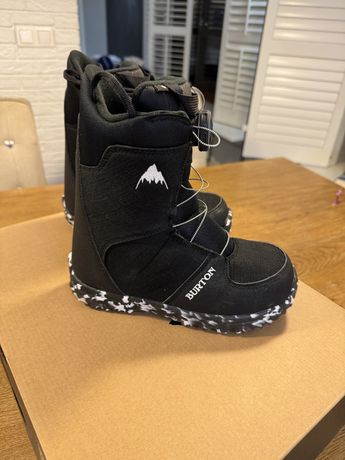 Dziecięce buty snowboardowe BURTON Grom BOA r. EU 34