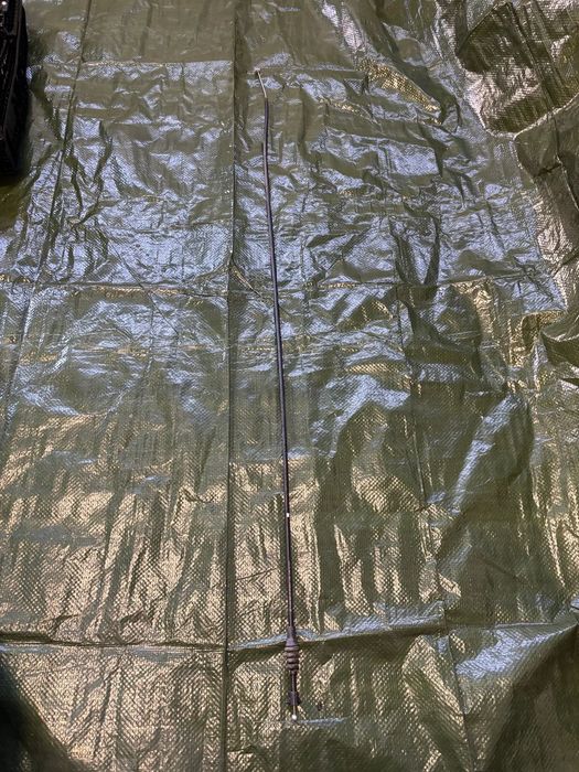 Mercedes C Klasa W206 linka cięgno maski A268801500