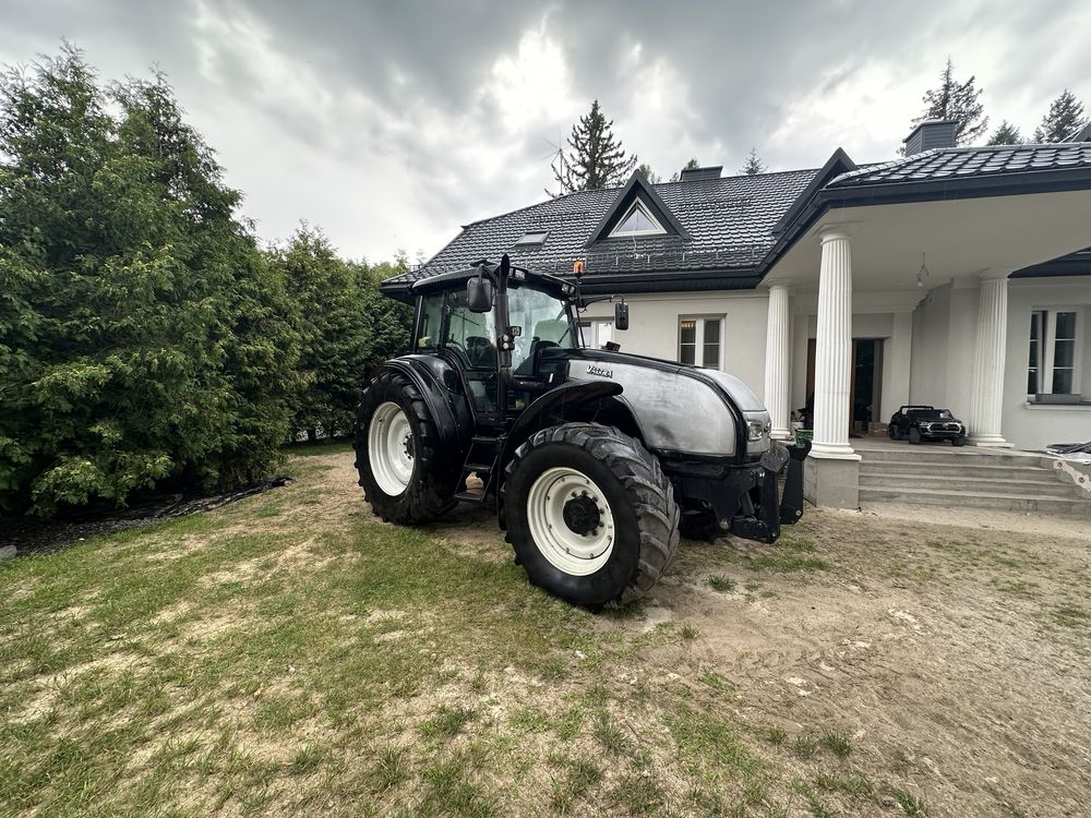 Valtra T180. 2004r. Manual biegi pelz. 4200mth!!!