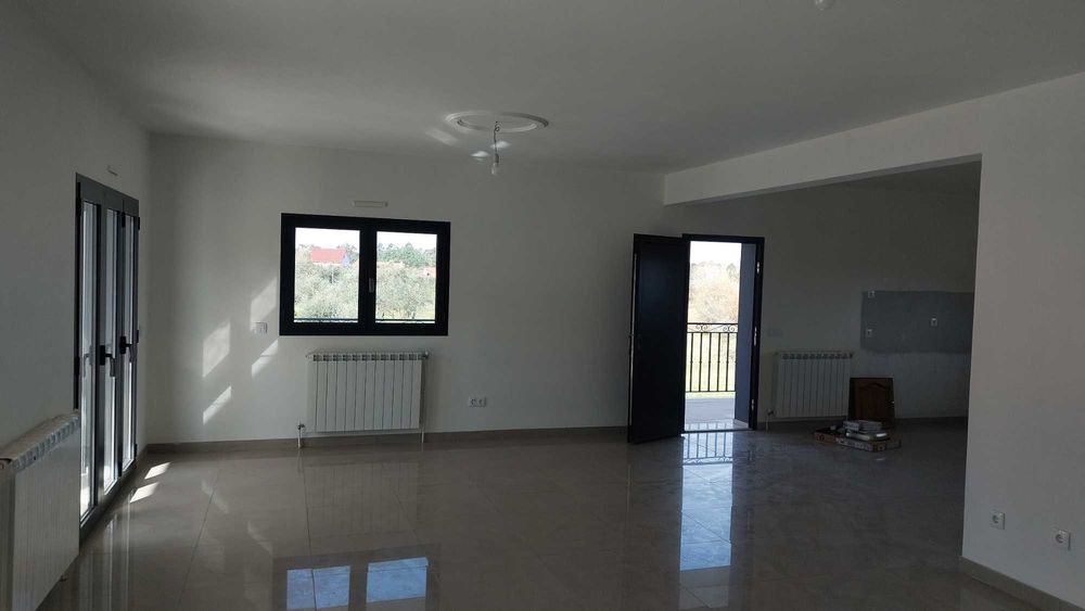 Nova  Moradia T3 (2024) a individualizar