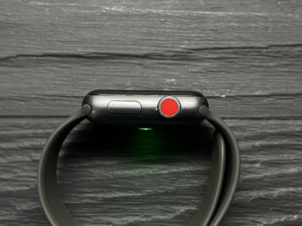 MAГAЗИН Apple Watch Series 3 42mm G ГАРАНТИЯ/Trade-In/Bыкyп/Oбмeн