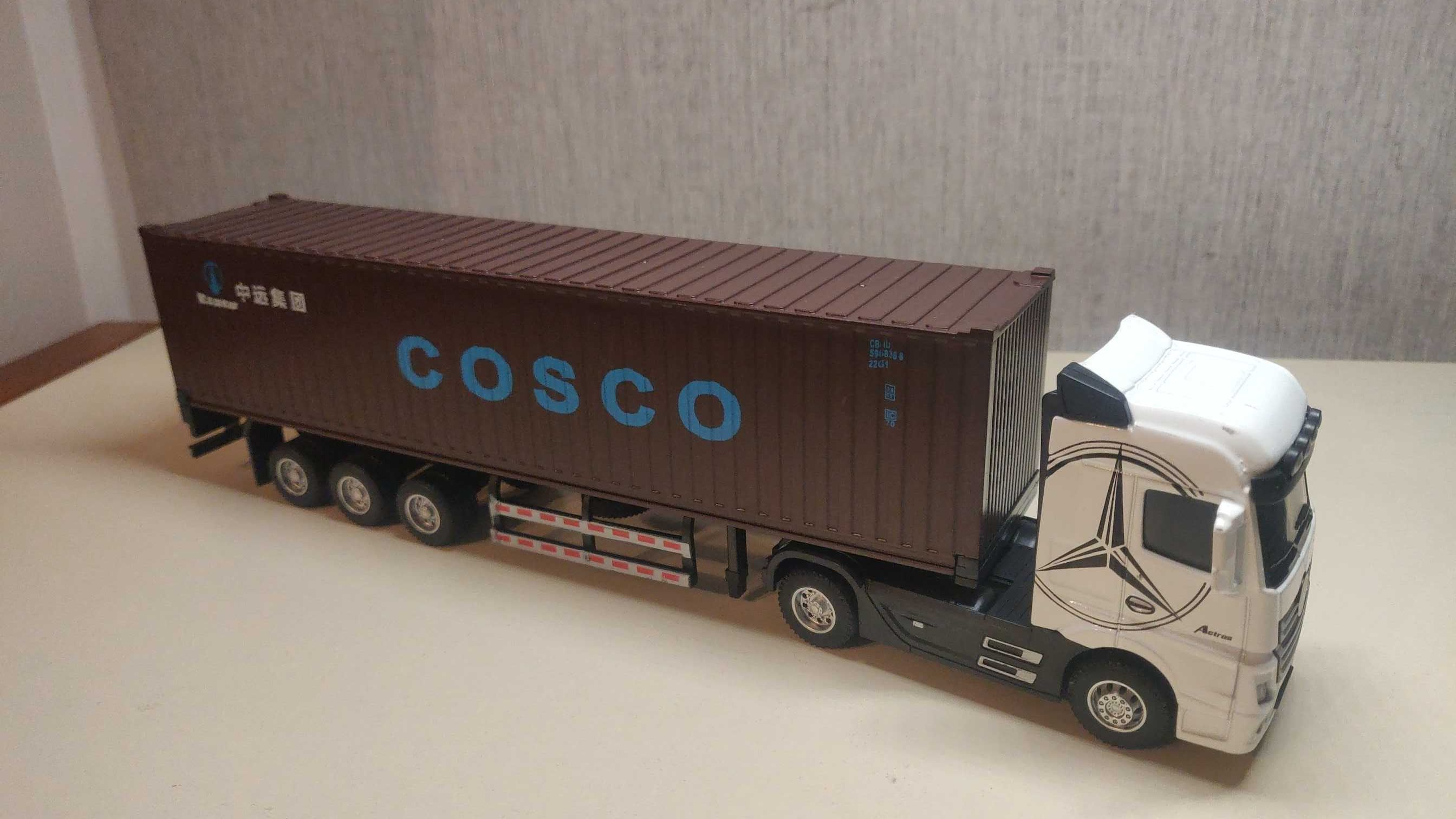 Mercedes Actros + kontener naczepa model duży ciężarówka 1/50