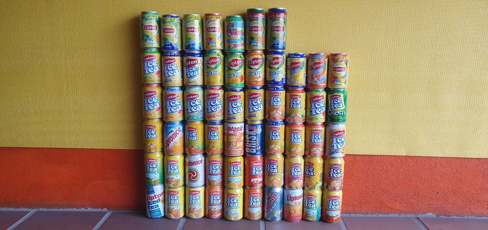 Coleção de 1120 latas de bebida!