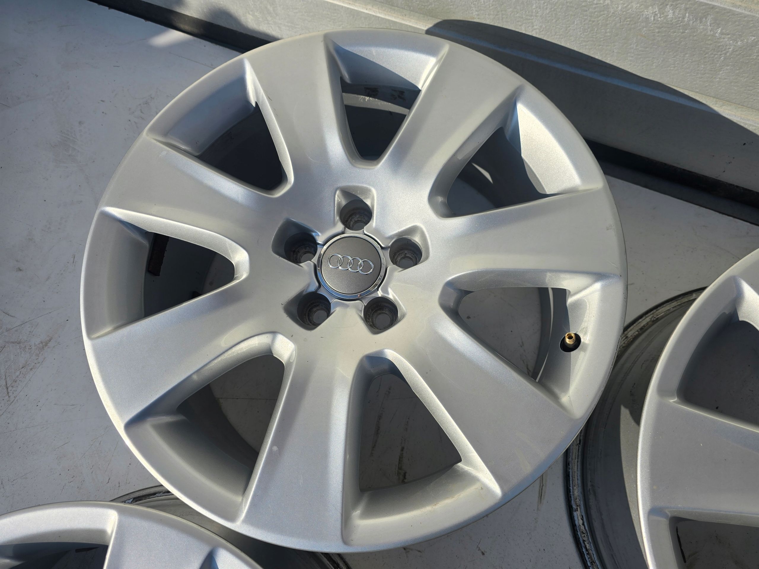 Audi A5 A6 C7 C8 S6 A7 A4 B8 B9 Q5 5x112 18'' ET26