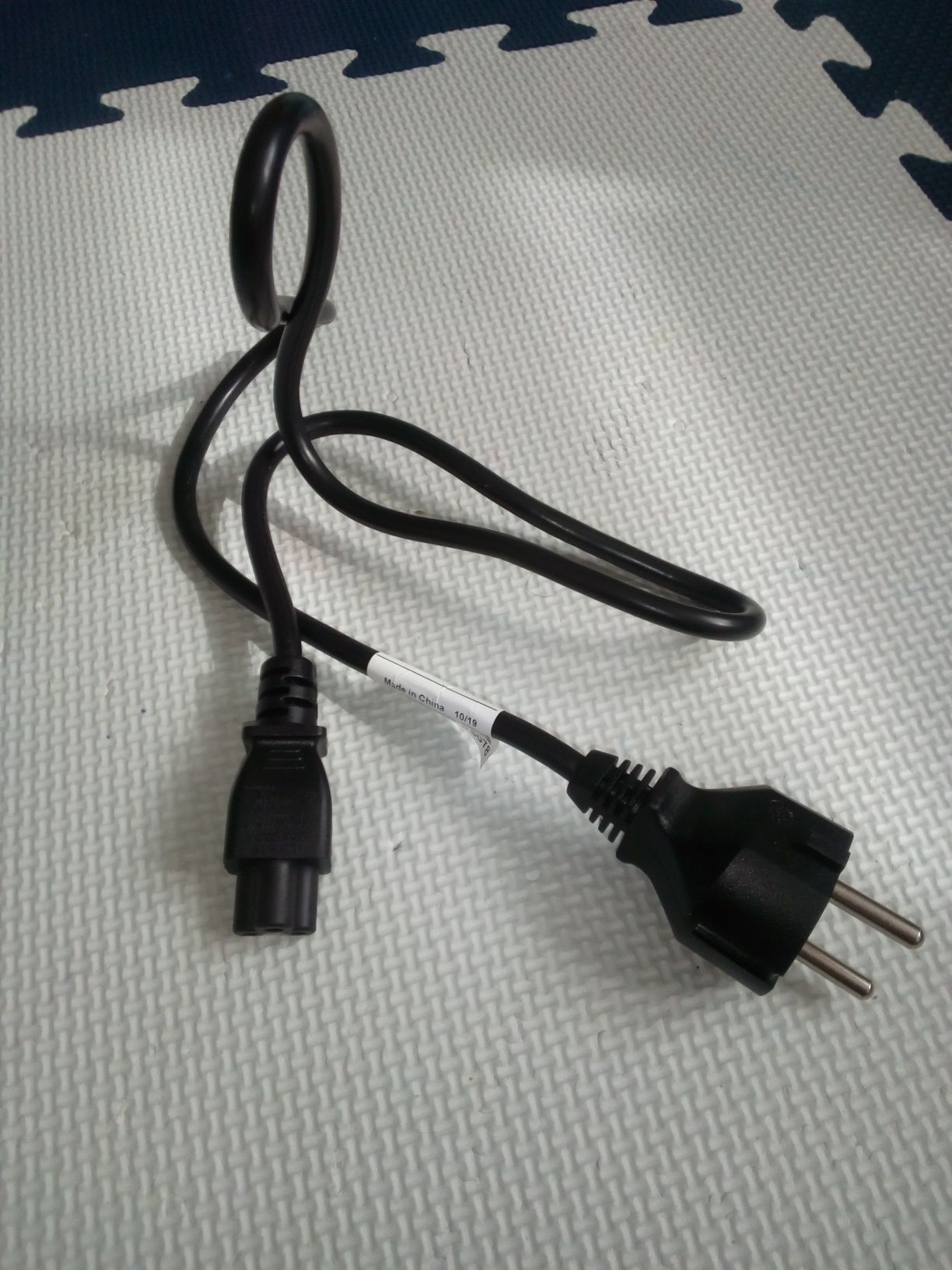 Przewód wtyk koniczynka uziemienie nowy 95 cm laptop audio stereo sub