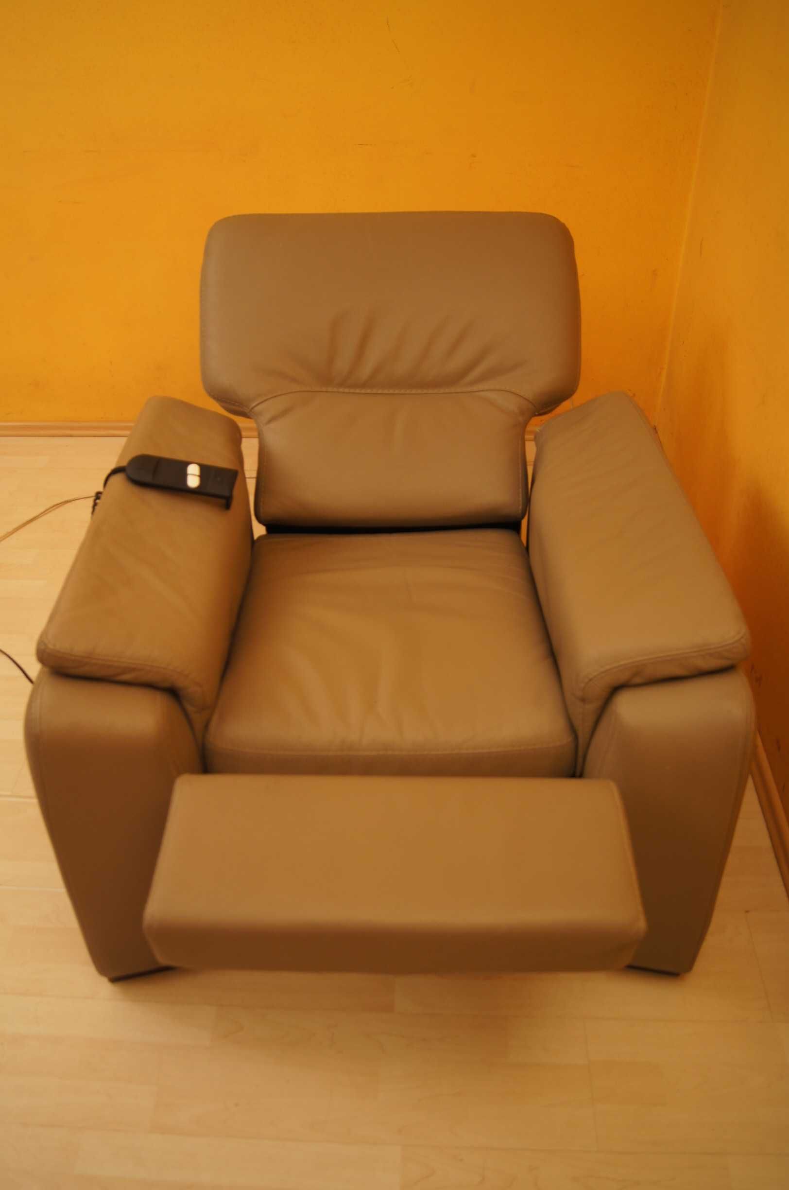 fotel rozkładany relaksacyjny z funkcją relax TV skóra pilot