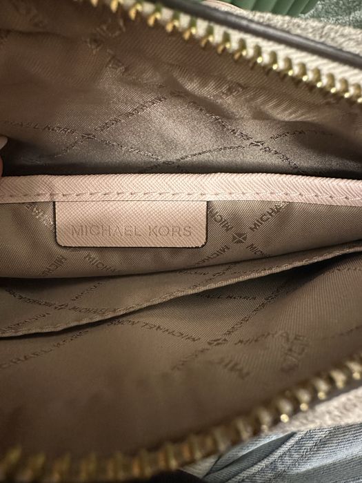 Biało-różowa Torebka Crossbody Michael Kors model “Jet Set” w monogram