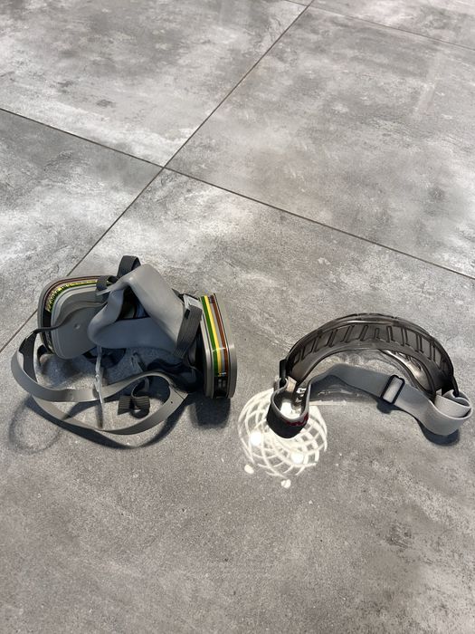 Sprzedam maske 3M z pochłaniaczami 6959 z goglami