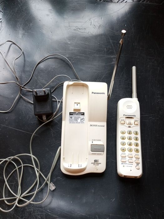 телефон Panasonic KX -TС2106U и КХ-ТС1205RUWA