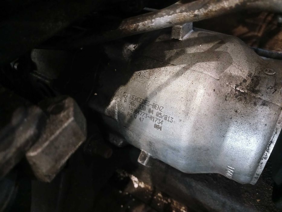 Диференціал переднього моста 4х4 Sprinter 906