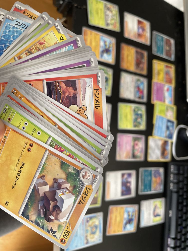 Cartas pokemon japonesas e coreanas