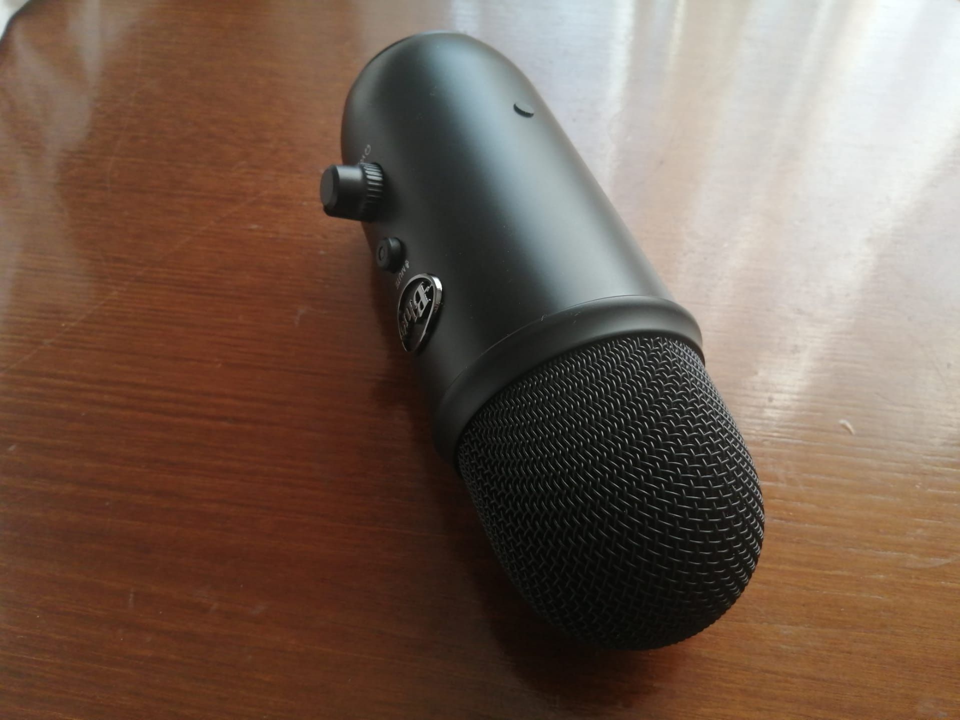 Microfone Blue Yeti Preto