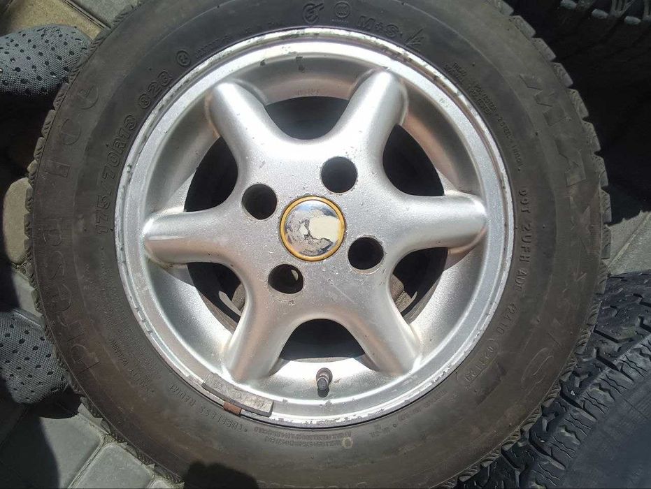 диски r13 4x108 ET38 Alessio на зимній резині