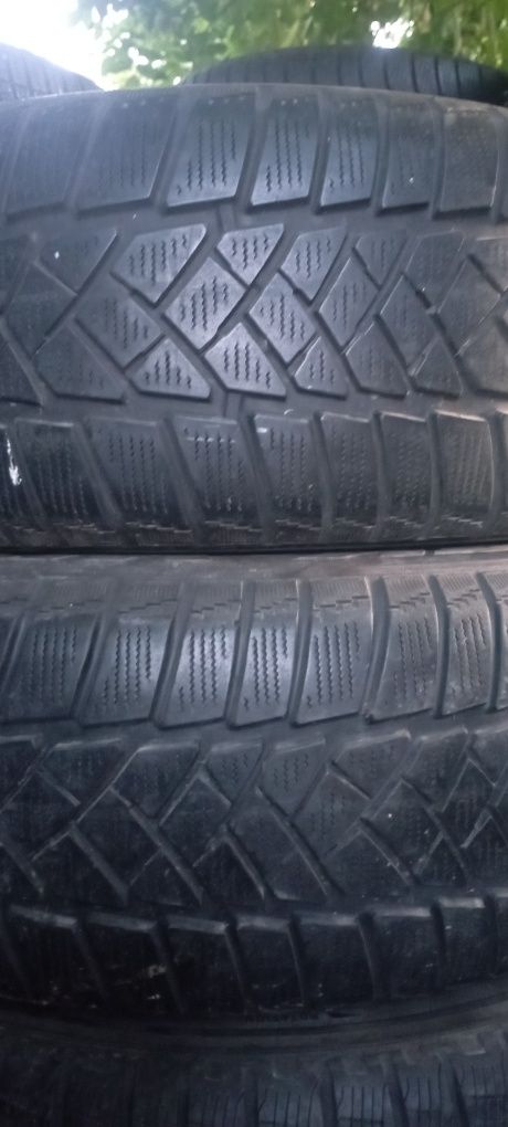 Dunlop 235 65 r17 2шт шини б'у з Європи