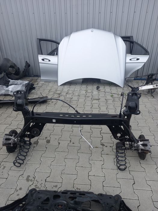 Задня балка Skoda Octavia A7