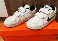 Buty aidasy Nike dziecięce rozmiar 33