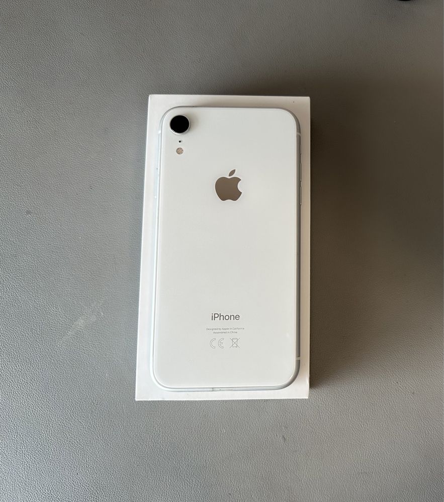 iPhone Xr 64gb -Branco