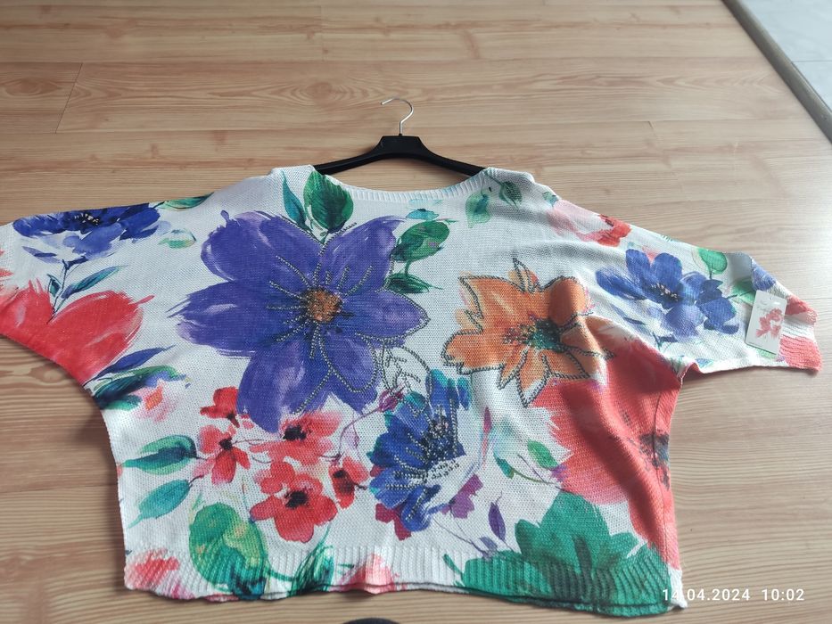 Lekka bluzka nietoperz