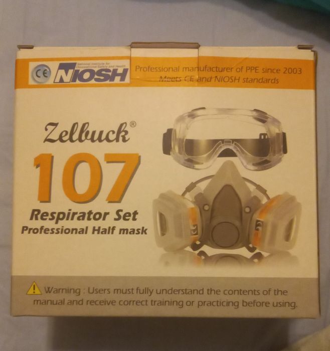 Máscara com óculos de segurança Zelbuck 107
