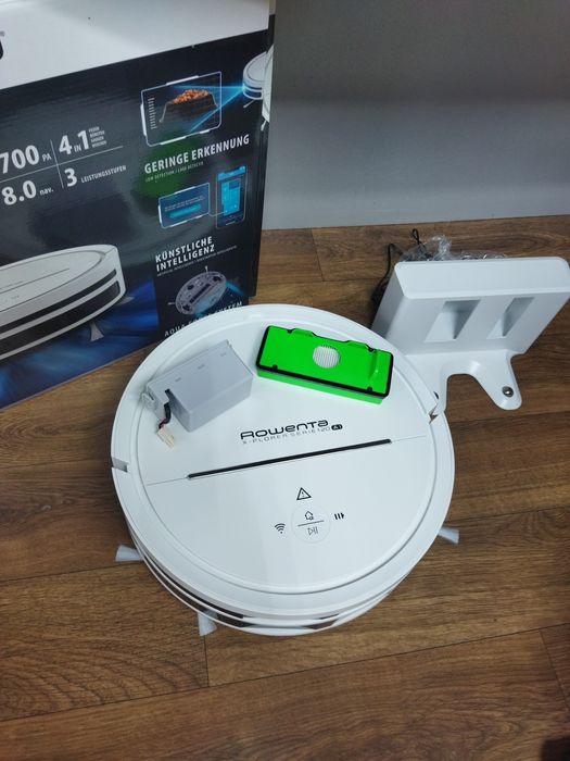 Робот пилосос Roventa