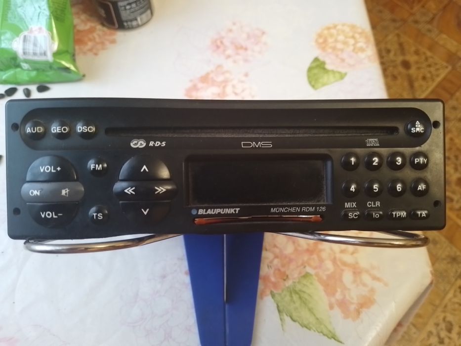 Grundig магнітола .