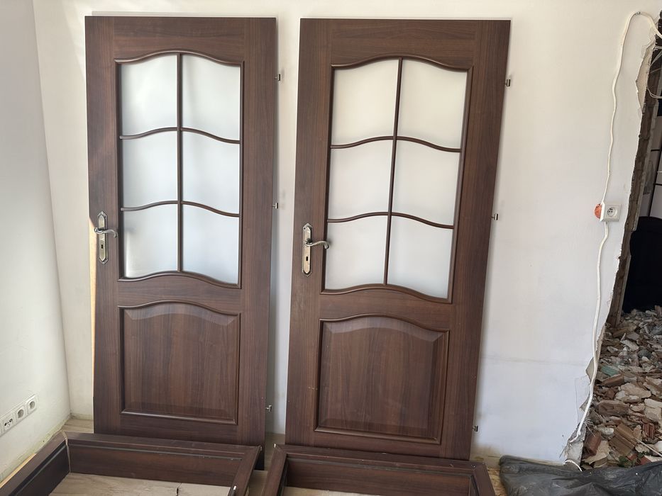 Dzrwi wewnetrzne 80 cm wraz z oscieżnicami, stan bardzo dobry+