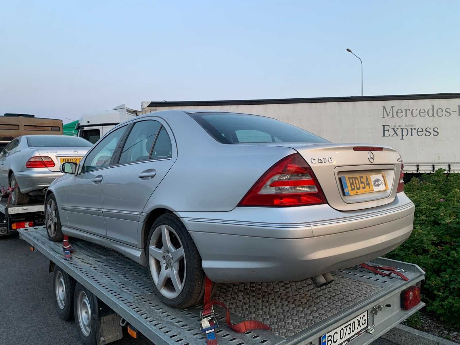 Кришка багажника купе coupe для Mercedes W203 Крышка 211 208 202 209