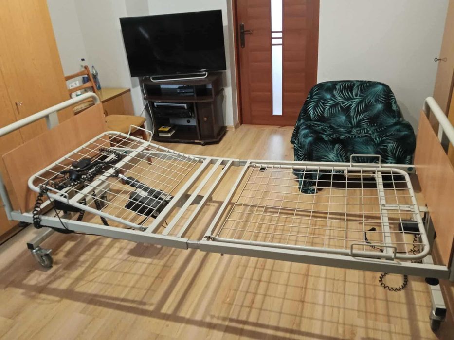 łóżko rehabilitacyjne elektryczne