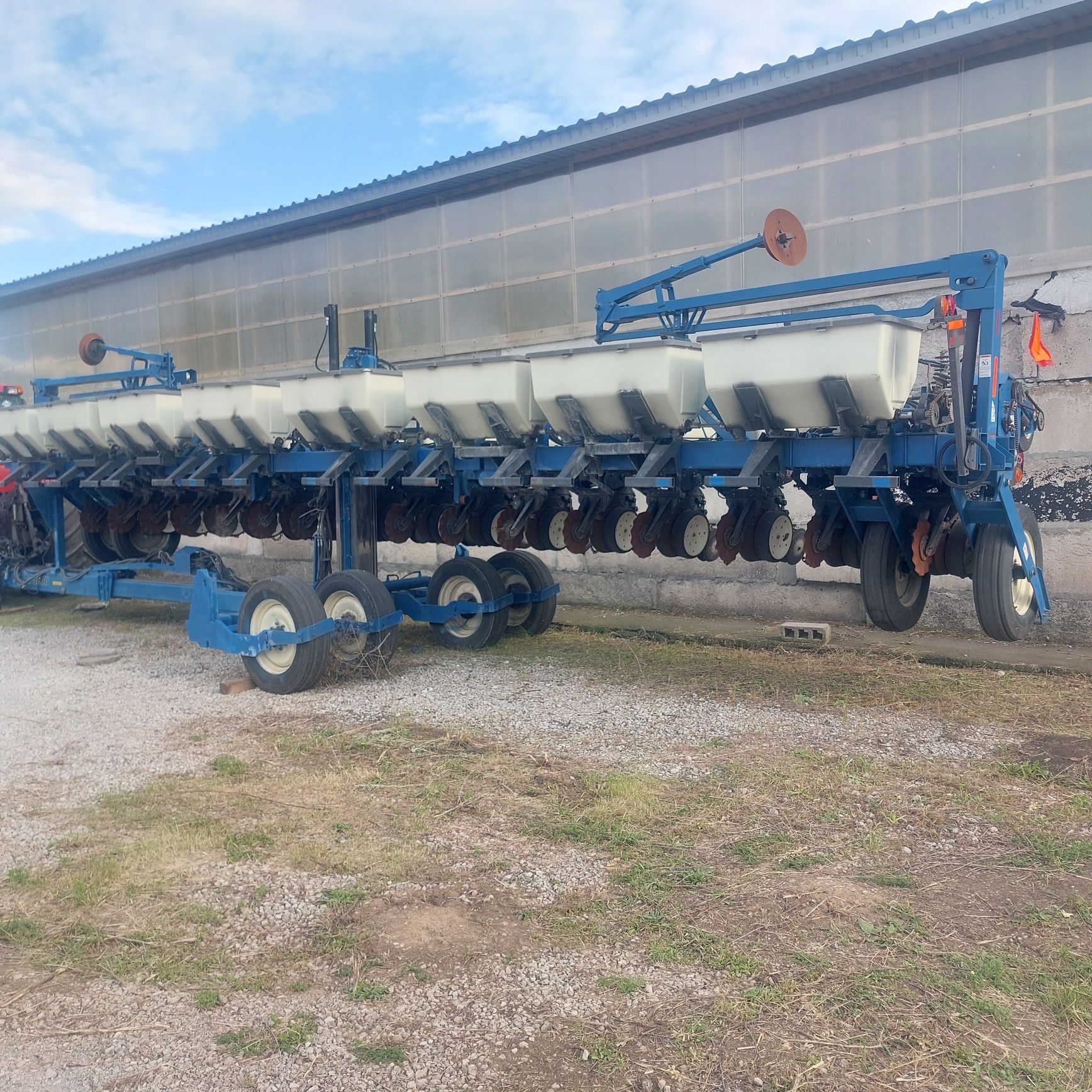 Сівалка сеялка Kinze 3600 2013р з рідкими  та сухими добривами